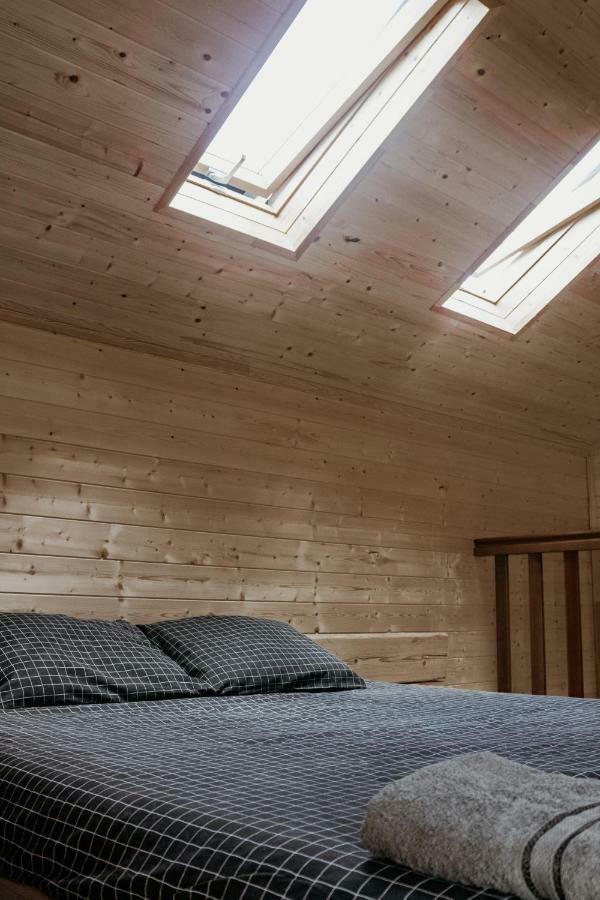 Atputas Baze Ods Lofts Villa Bārta Eksteriør billede
